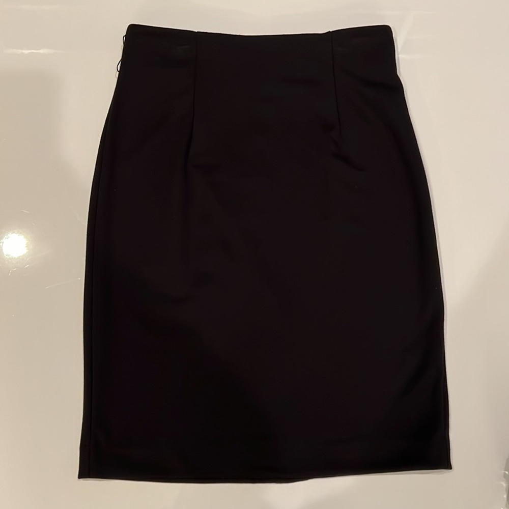 Premise Studio Classic pencil skirt in black
